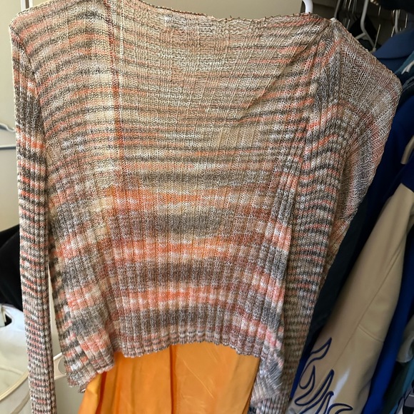 Isalis one size fits all orange and brown sweater - Picture 2 of 2